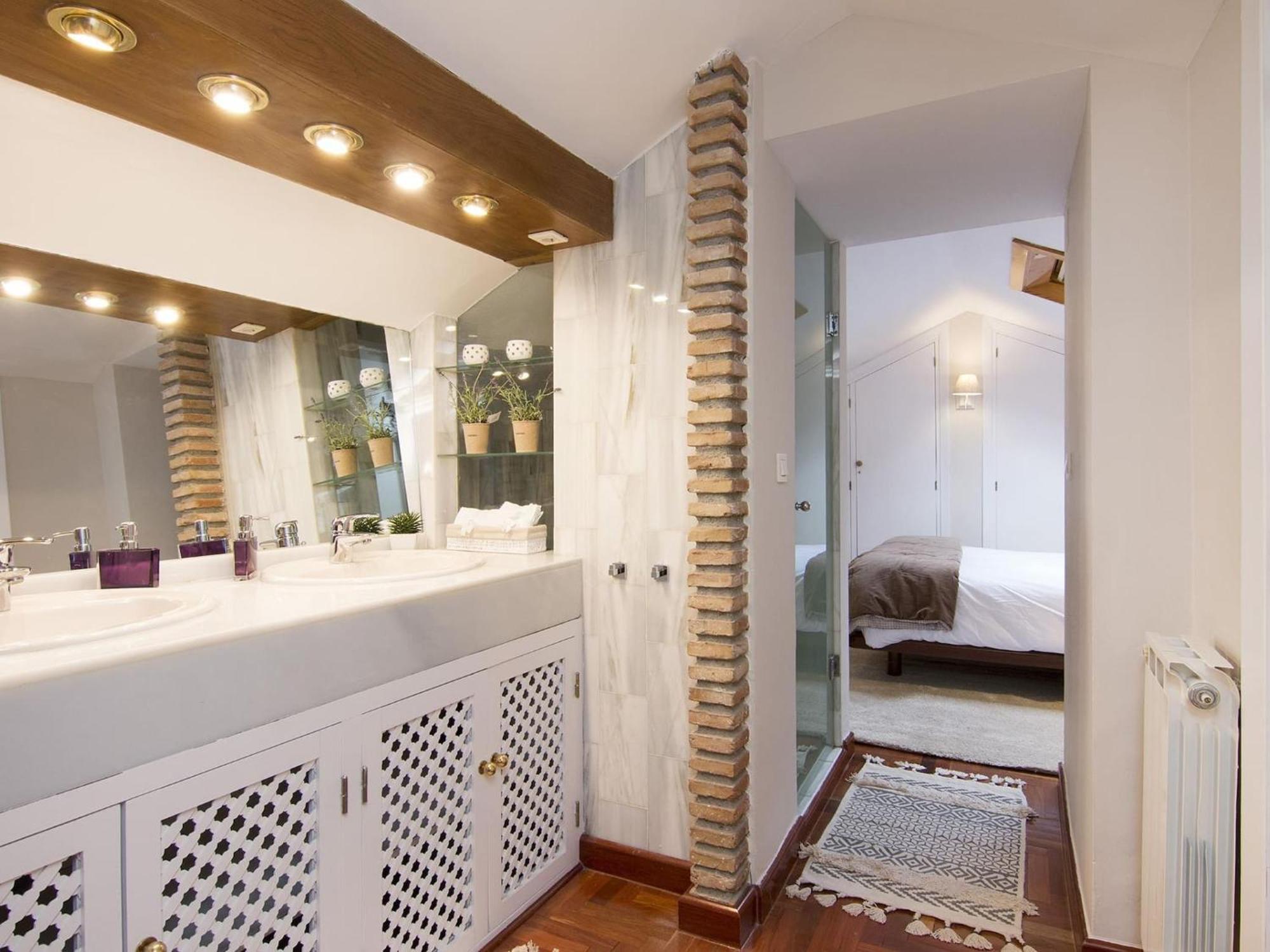 Chezmoihomes Alhambra Penthouse グラナダ エクステリア 写真